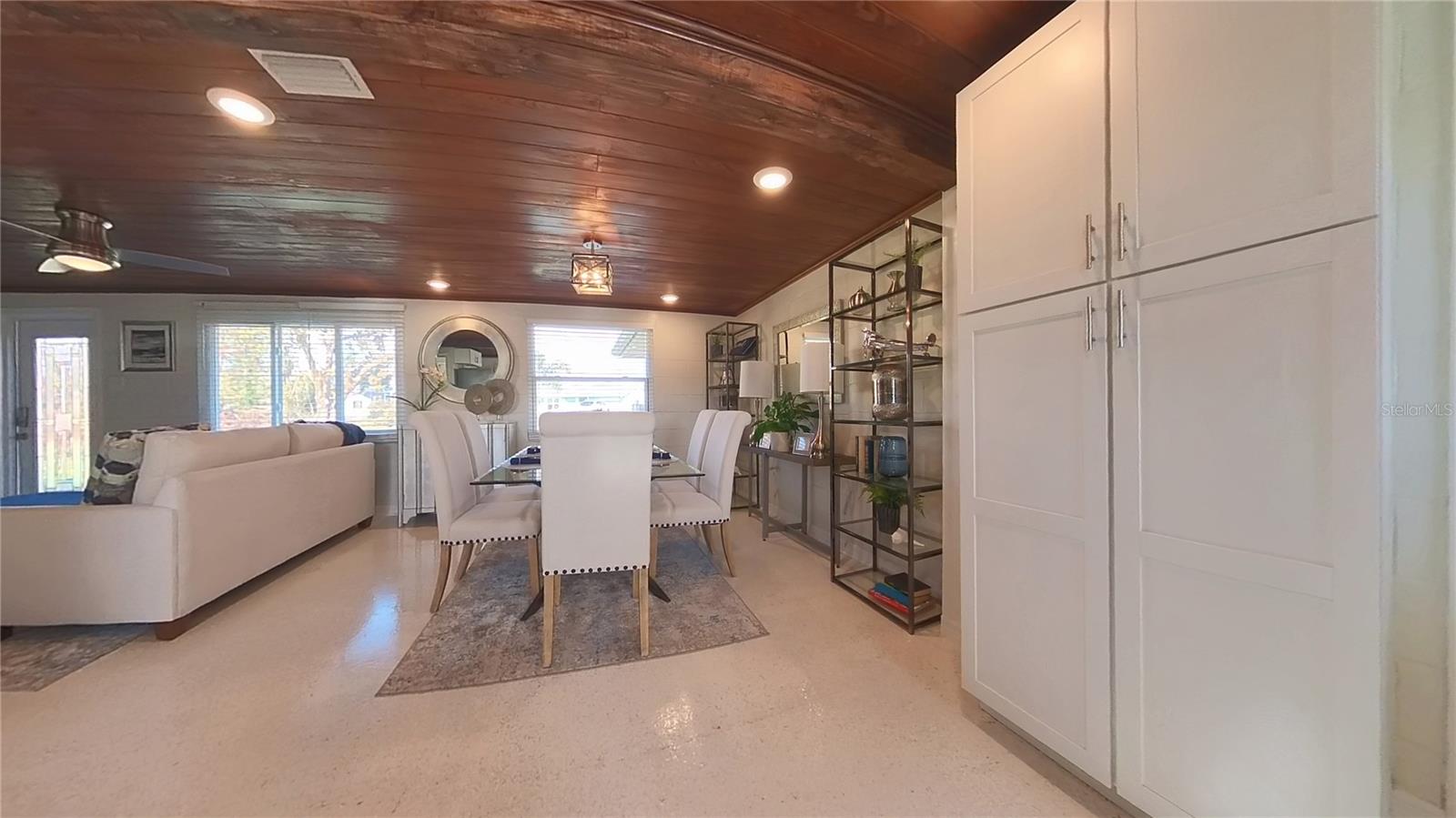 511 DONA DR, NOKOMIS, FL, 34275