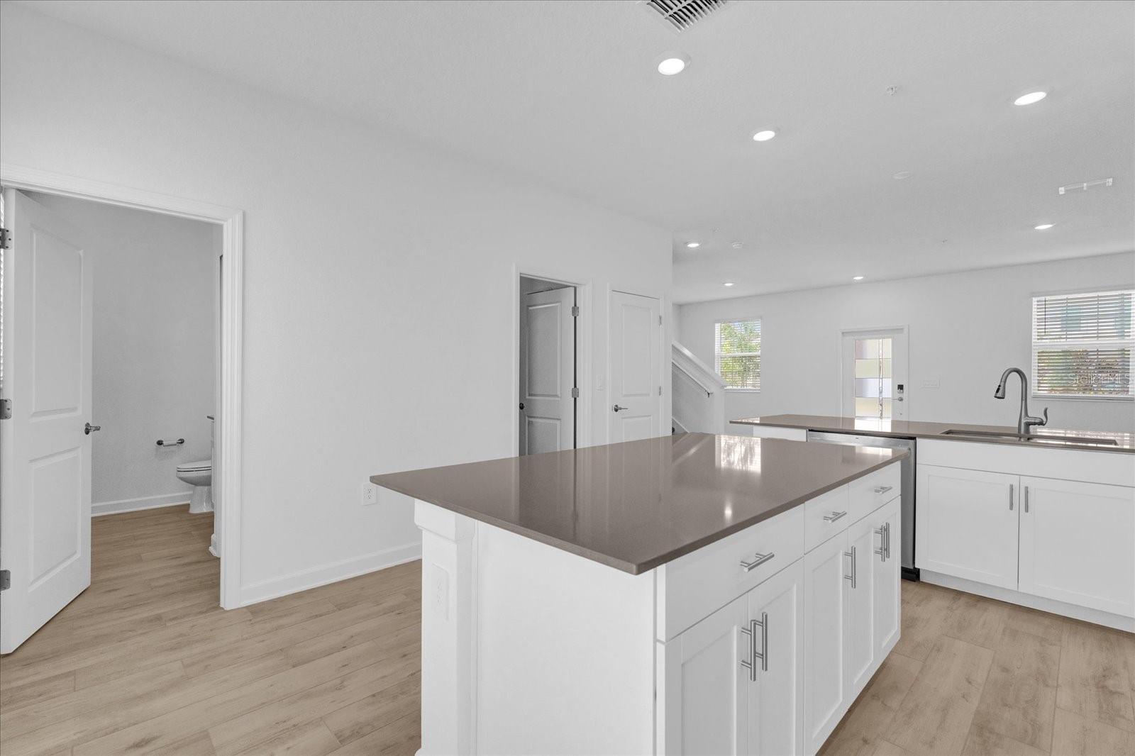 11209 LISTENING DR, ORLANDO, FL, 32832