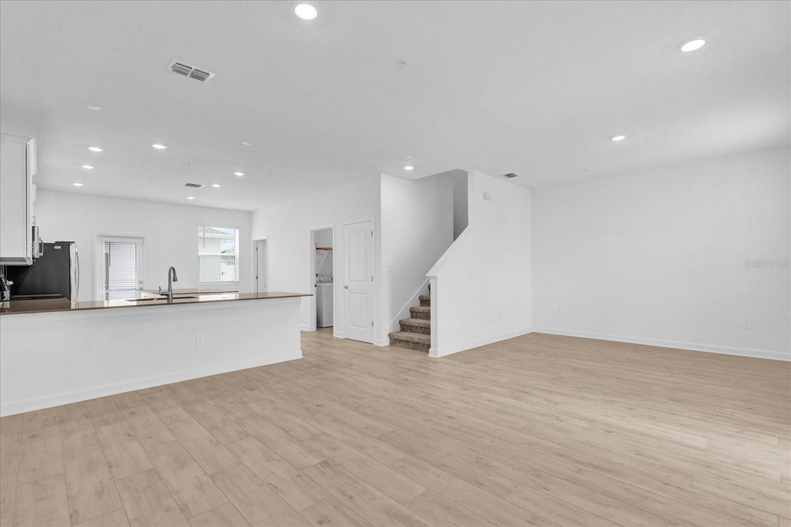 11209 LISTENING DR, ORLANDO, FL, 32832