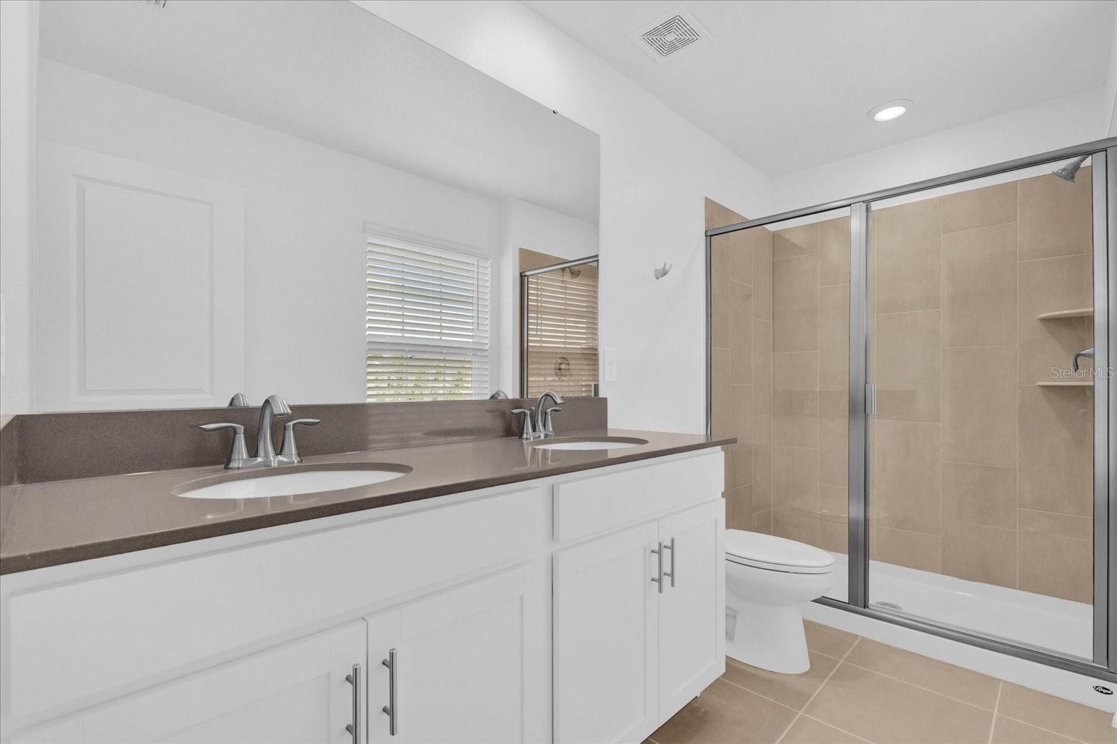 11209 LISTENING DR, ORLANDO, FL, 32832