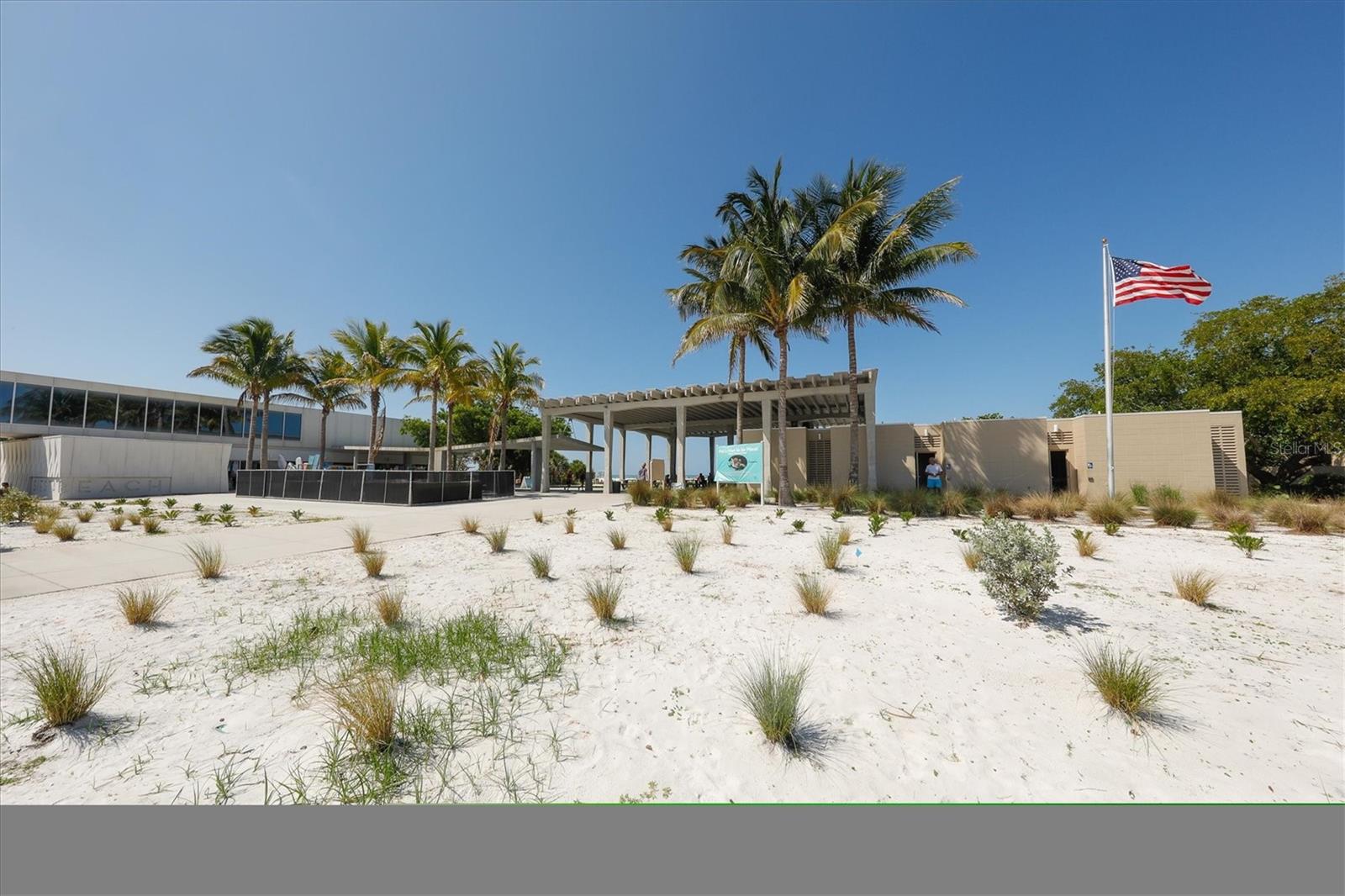 1215 S PORTOFINO DR #404, SARASOTA, FL, 34242