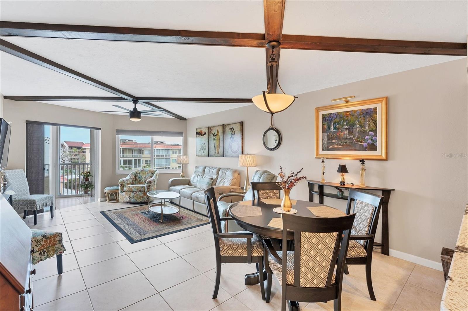1215 S PORTOFINO DR #404, SARASOTA, FL, 34242