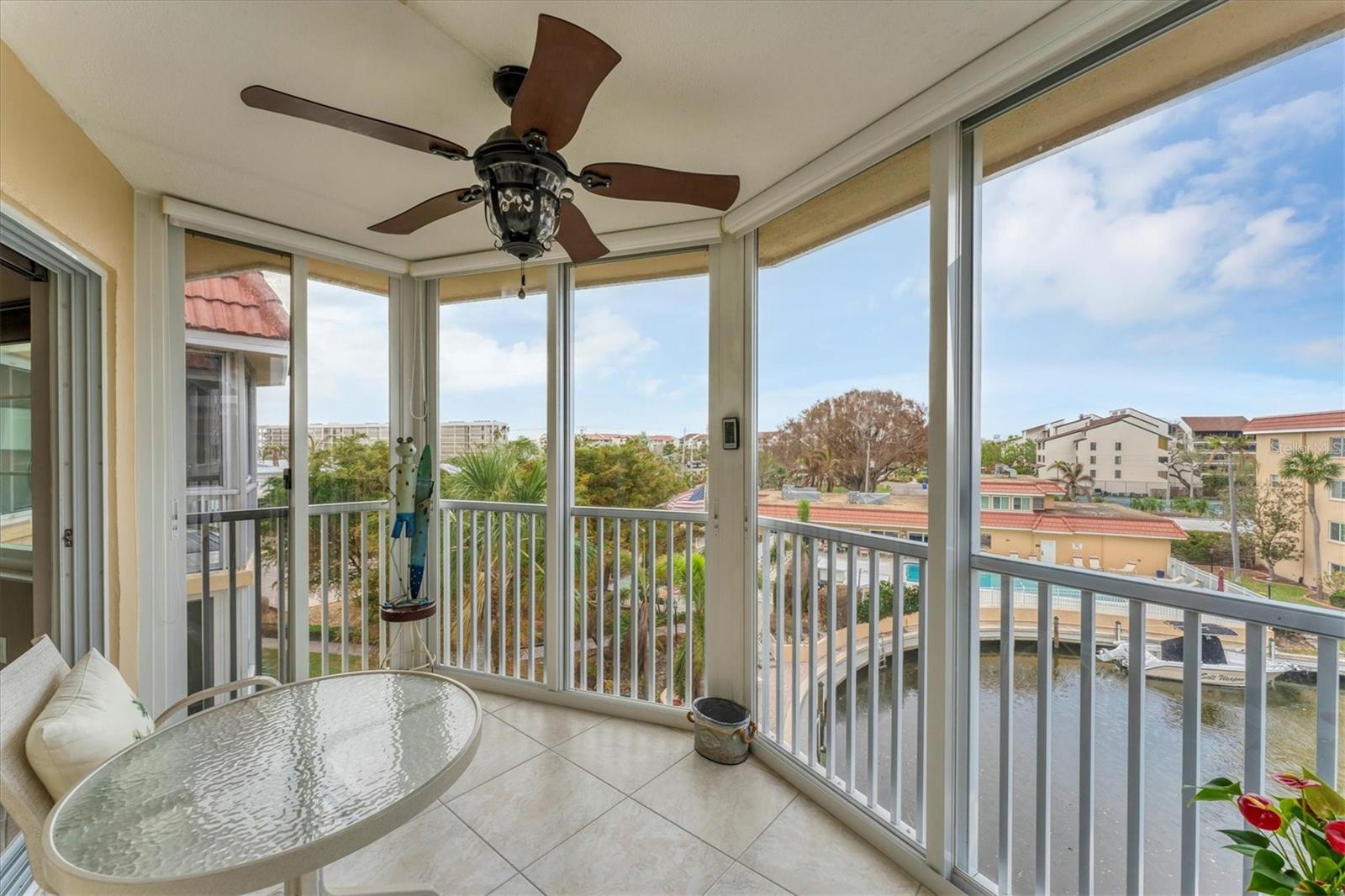 1215 S PORTOFINO DR #404, SARASOTA, FL, 34242