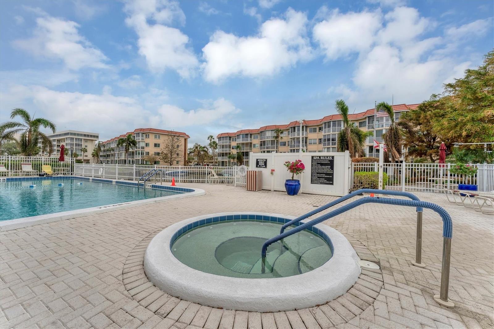 1215 S PORTOFINO DR #404, SARASOTA, FL, 34242