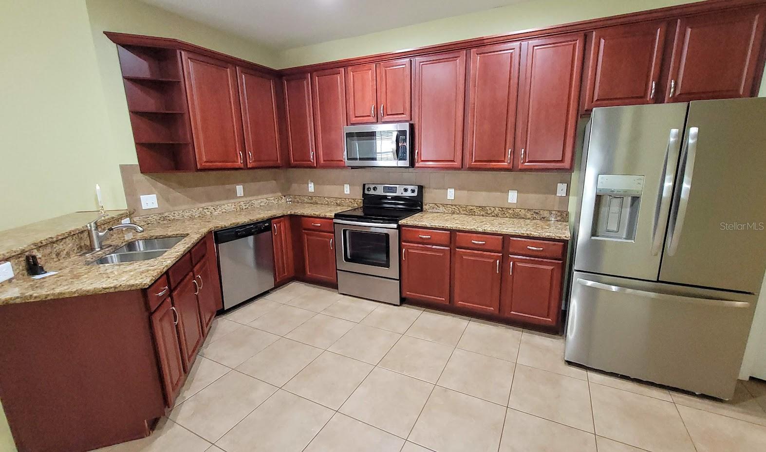 11307 CAMBRAY CREEK LOOP, RIVERVIEW, FL, 33579