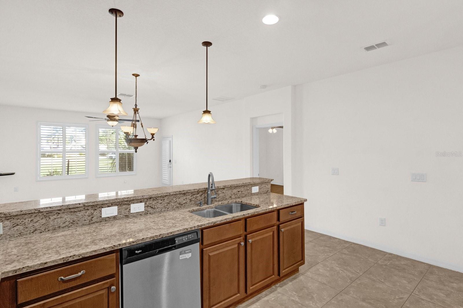 2153 PARROT FISH DR, HOLIDAY, FL, 34691