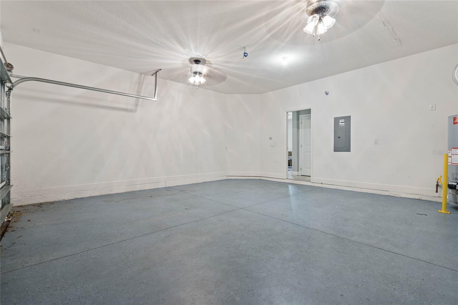 4204 OAKVIEW DR, DAVENPORT, FL, 33837