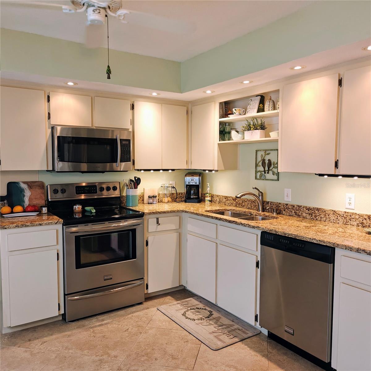 4163 PIRATES LNDG, WINTER HAVEN, FL, 33884