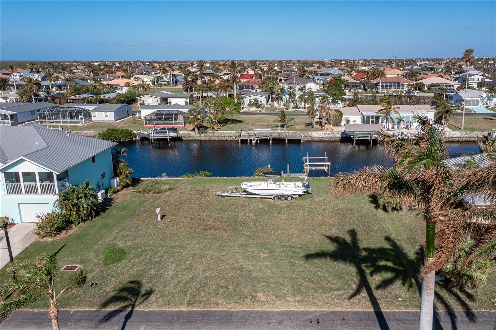 5487 SEA EDGE DR, PUNTA GORDA, FL, 33950