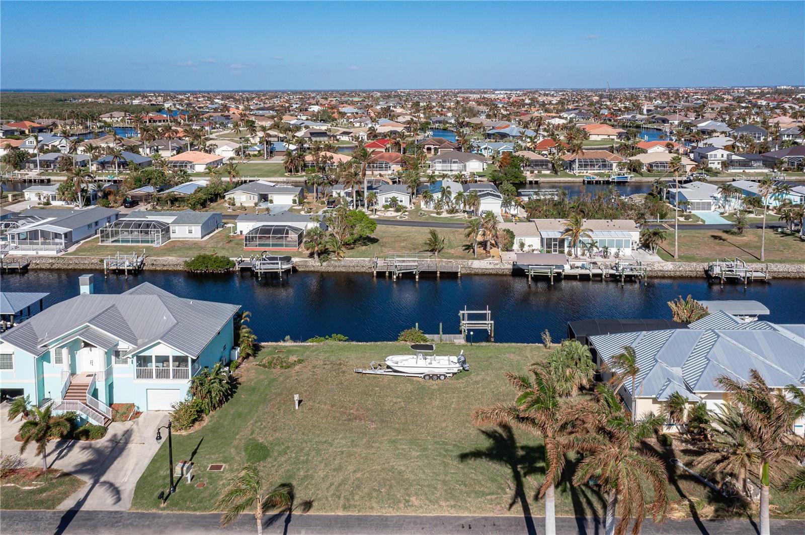 5487 SEA EDGE DR, PUNTA GORDA, FL, 33950