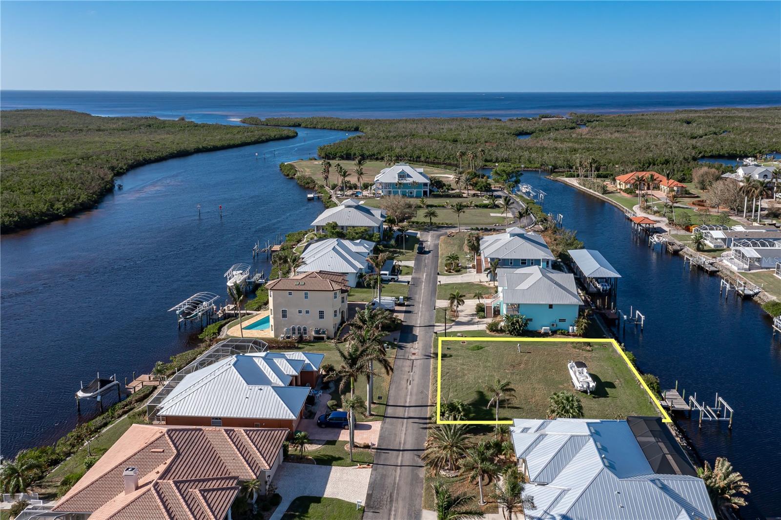 5487 SEA EDGE DR, PUNTA GORDA, FL, 33950