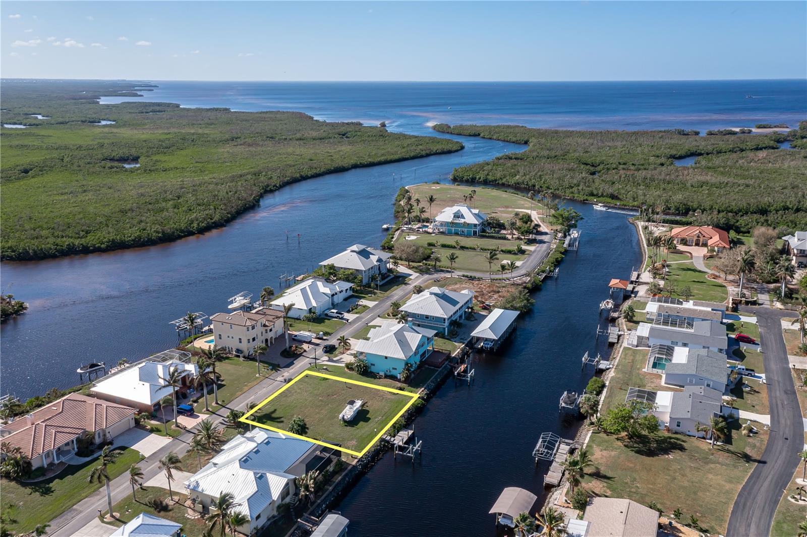 5487 SEA EDGE DR, PUNTA GORDA, FL, 33950