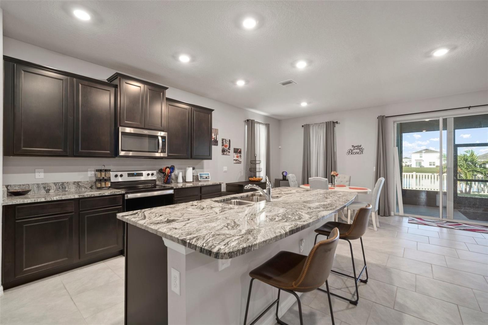 16784 GLACIER BAY LOOP, WIMAUMA, FL, 33598