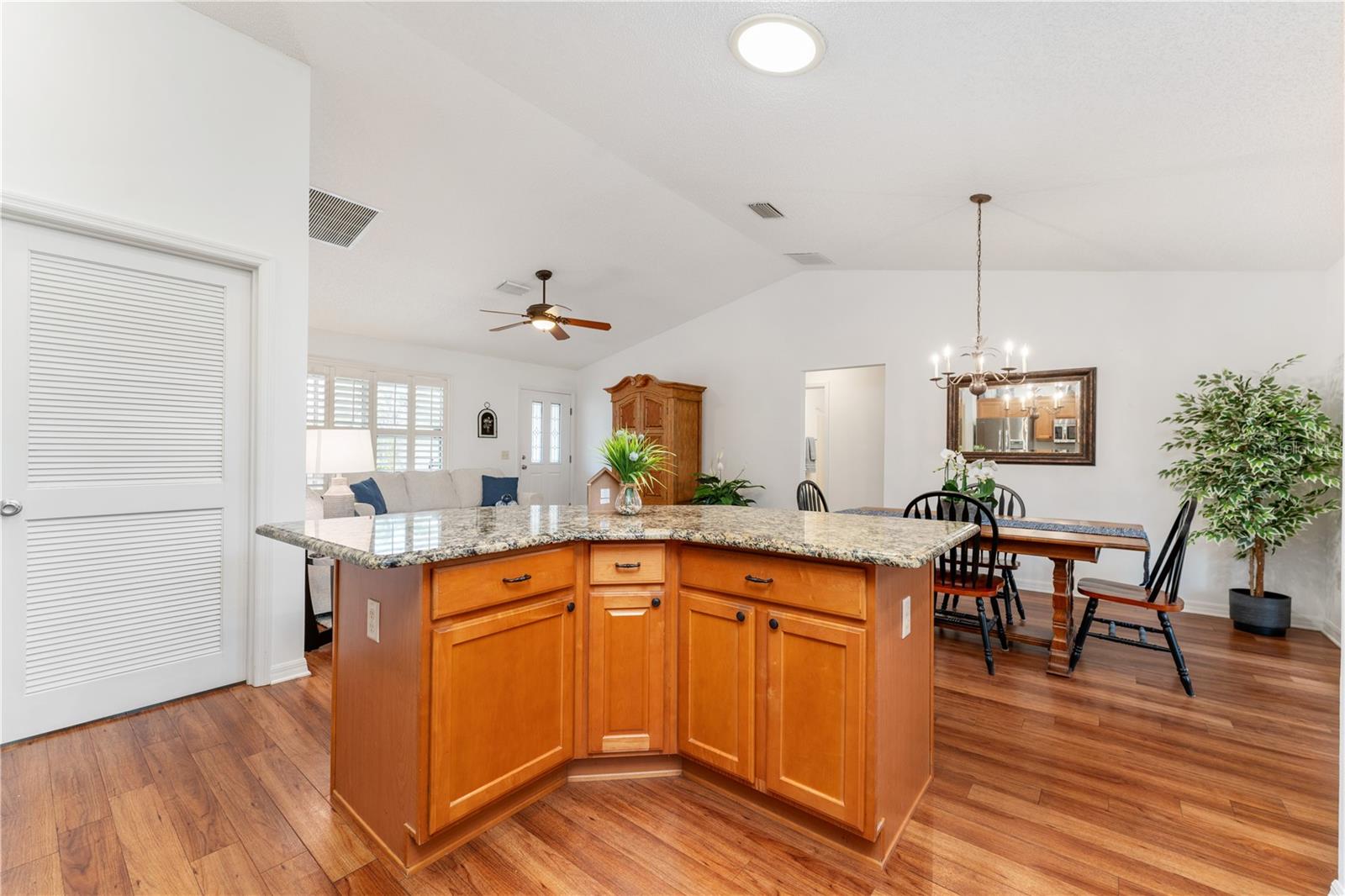 2178 CRAWFORD CT, THE VILLAGES, FL, 32162