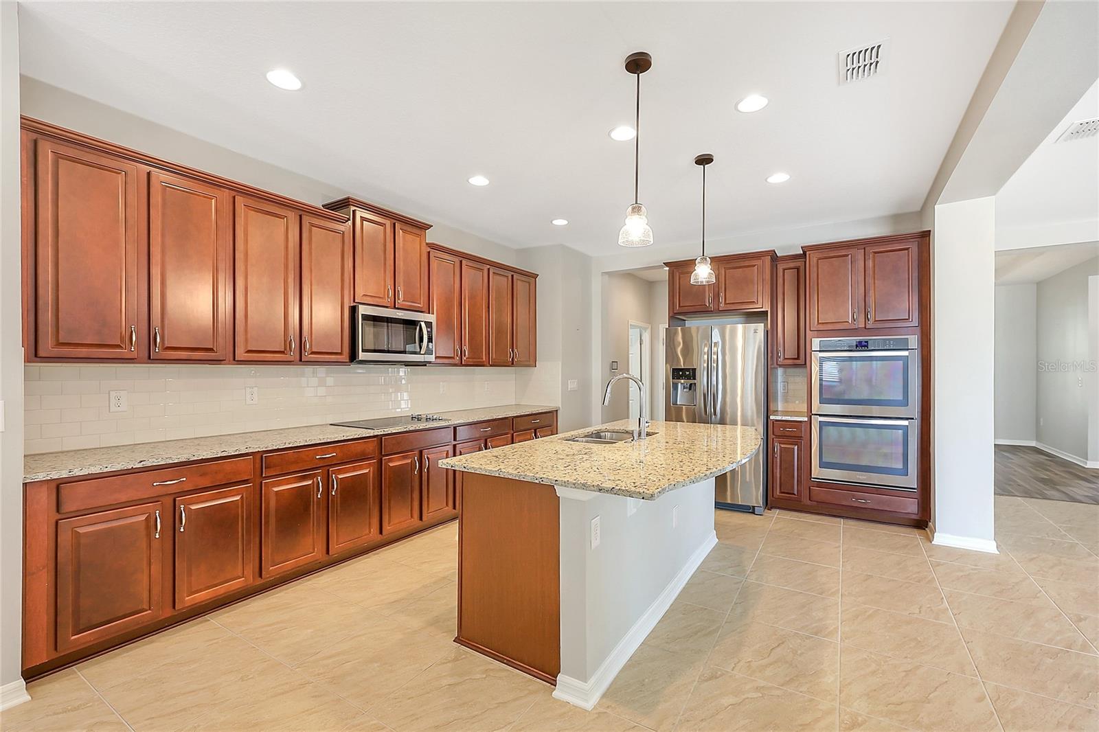 2781 SAND OAK LOOP, APOPKA, FL, 32712