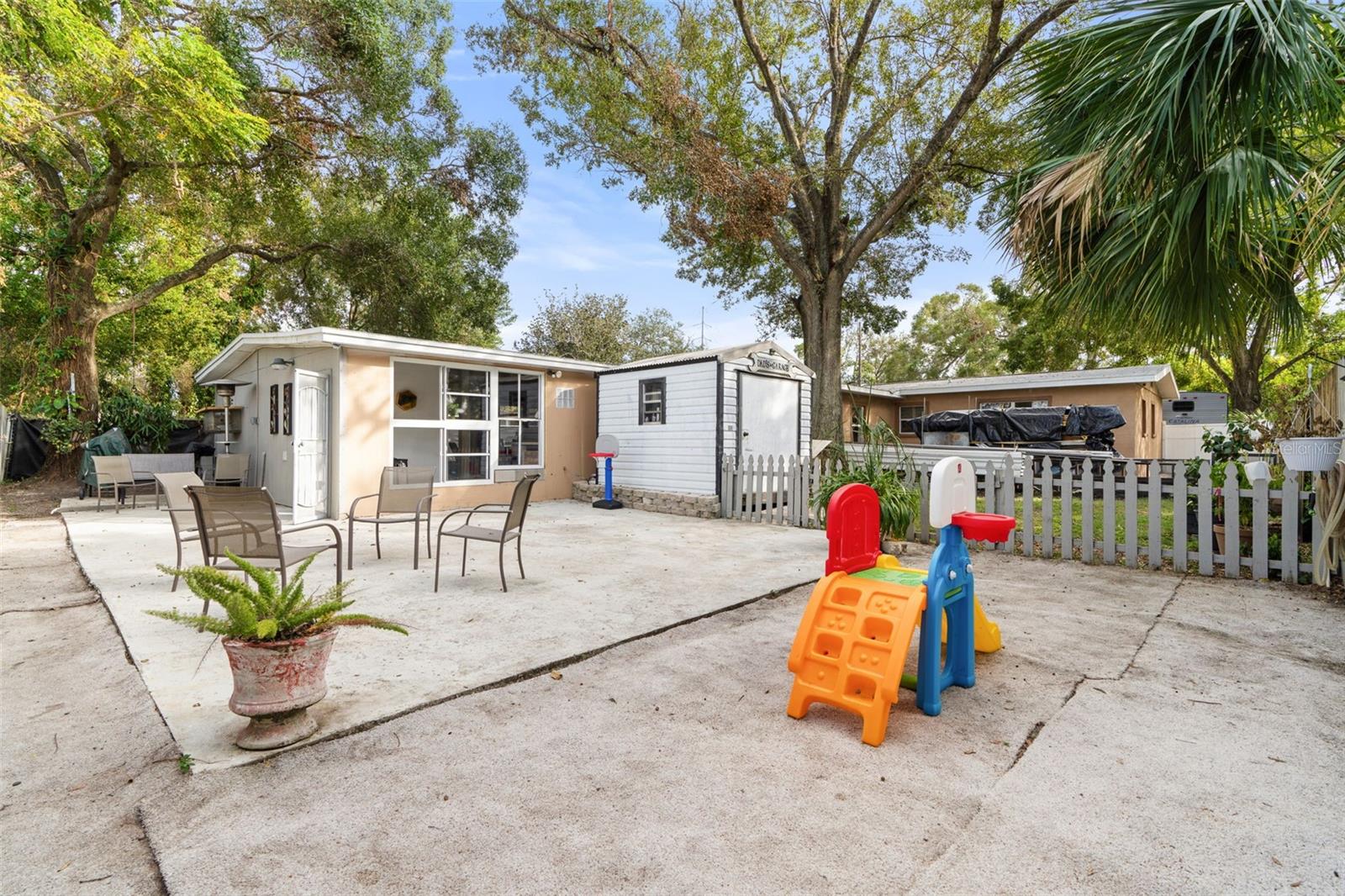 3607 EDNA CT, TAMPA, FL, 33614