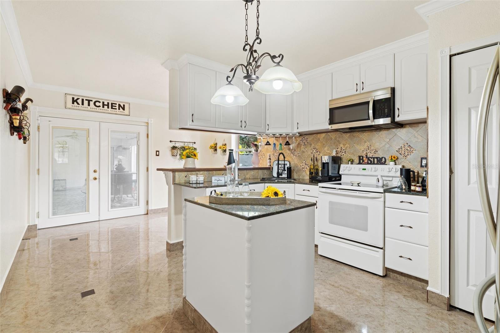 3607 EDNA CT, TAMPA, FL, 33614