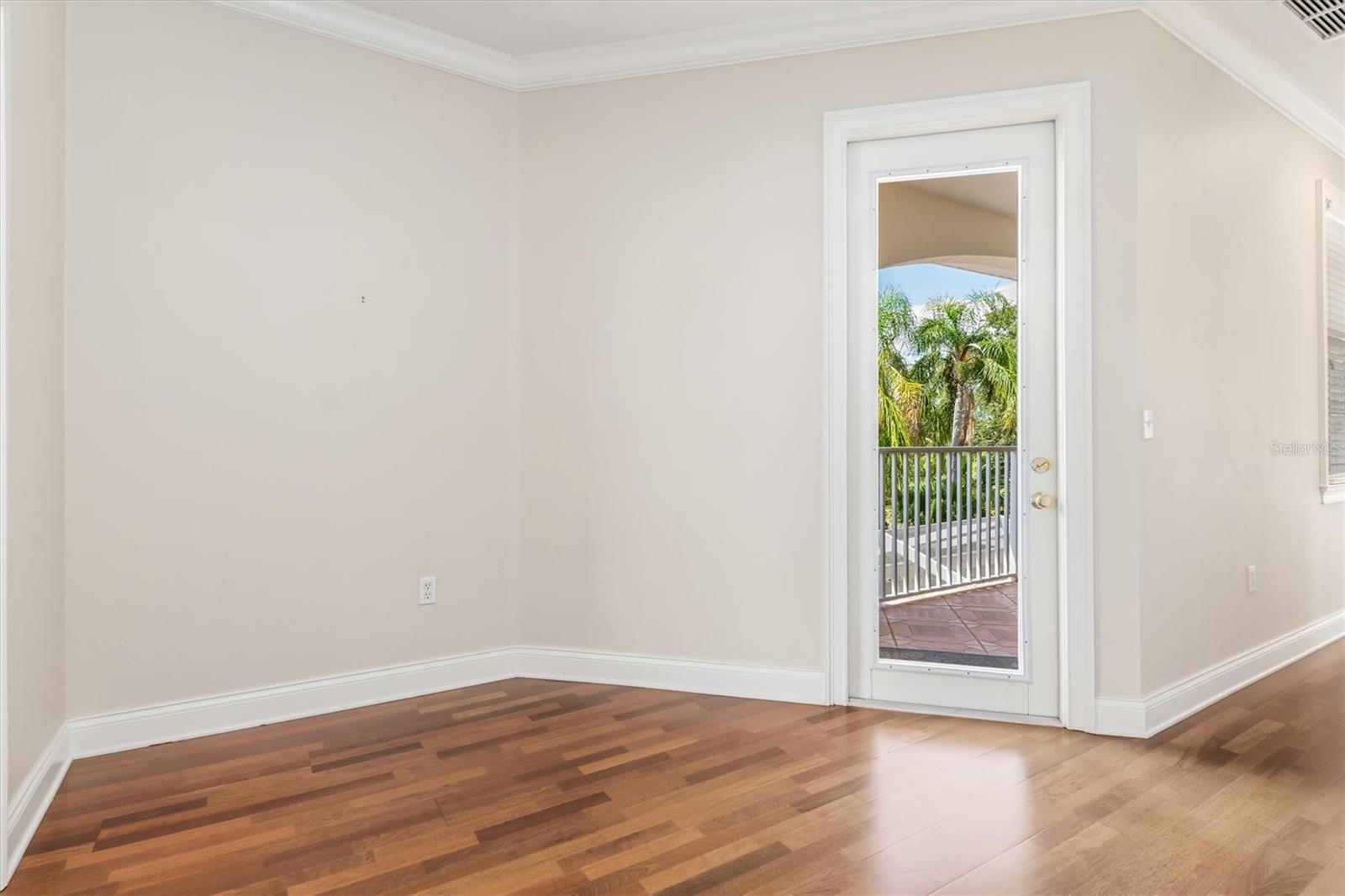 A4627867 Property Photo