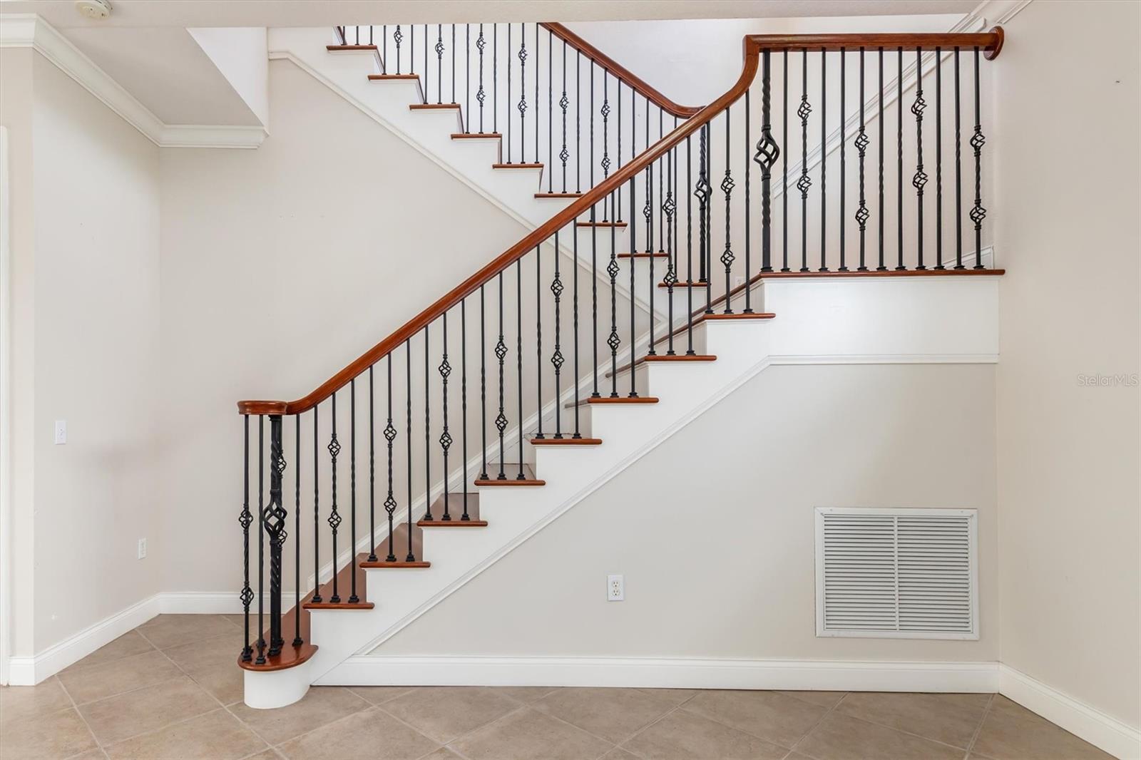 A4627867 Property Photo