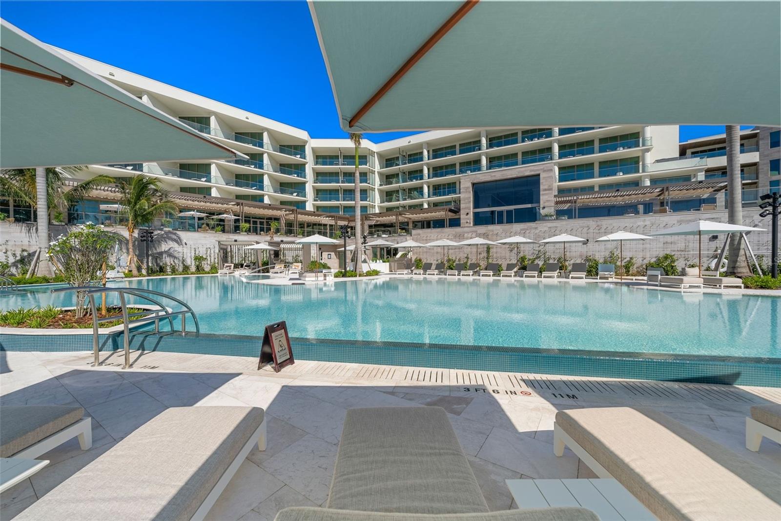 1581 GULF OF MEXICO DRIVE #407, LONGBOAT KEY, FL, 34228