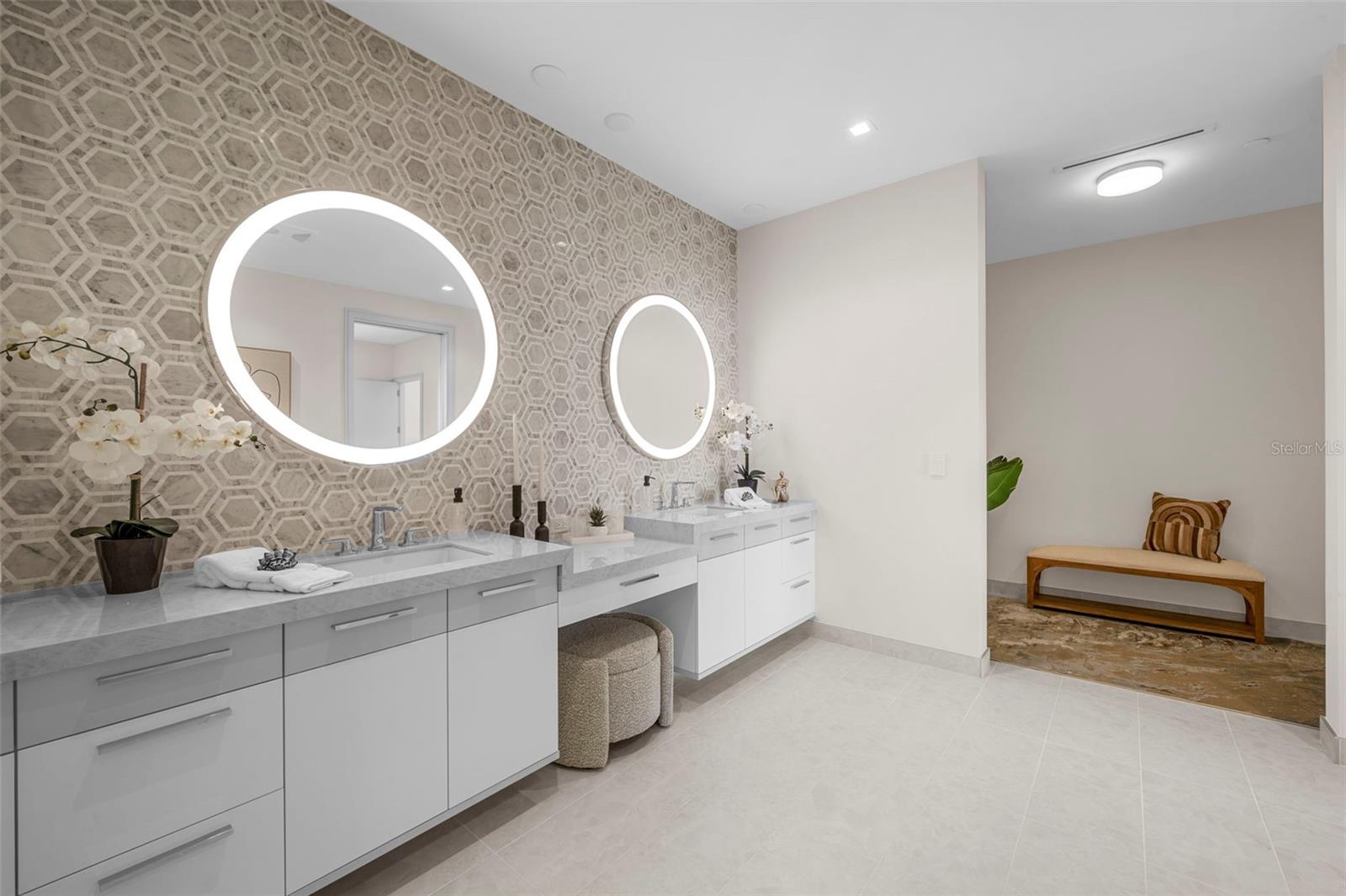1581 GULF OF MEXICO DRIVE #407, LONGBOAT KEY, FL, 34228