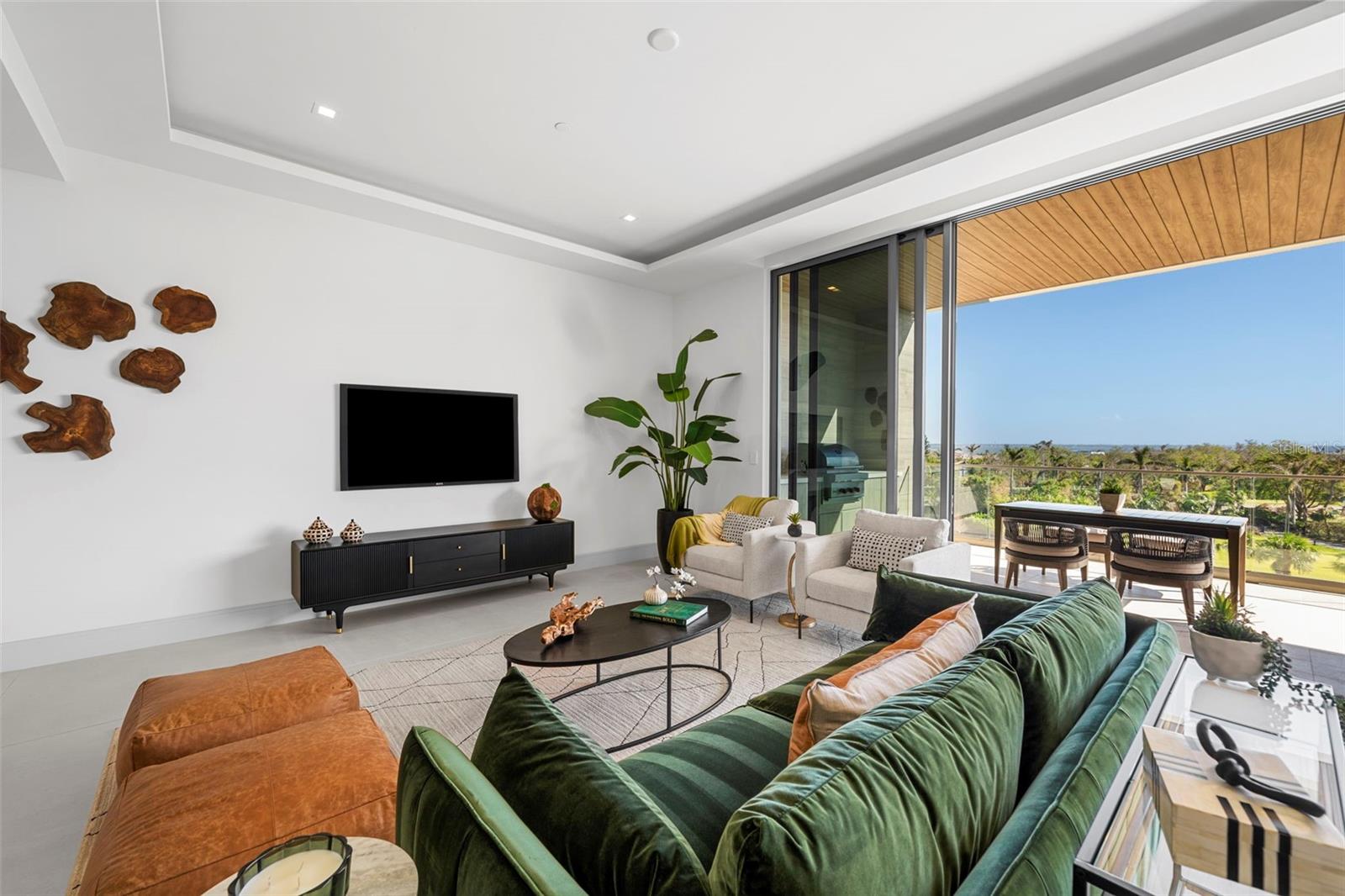 1581 GULF OF MEXICO DRIVE #407, LONGBOAT KEY, FL, 34228