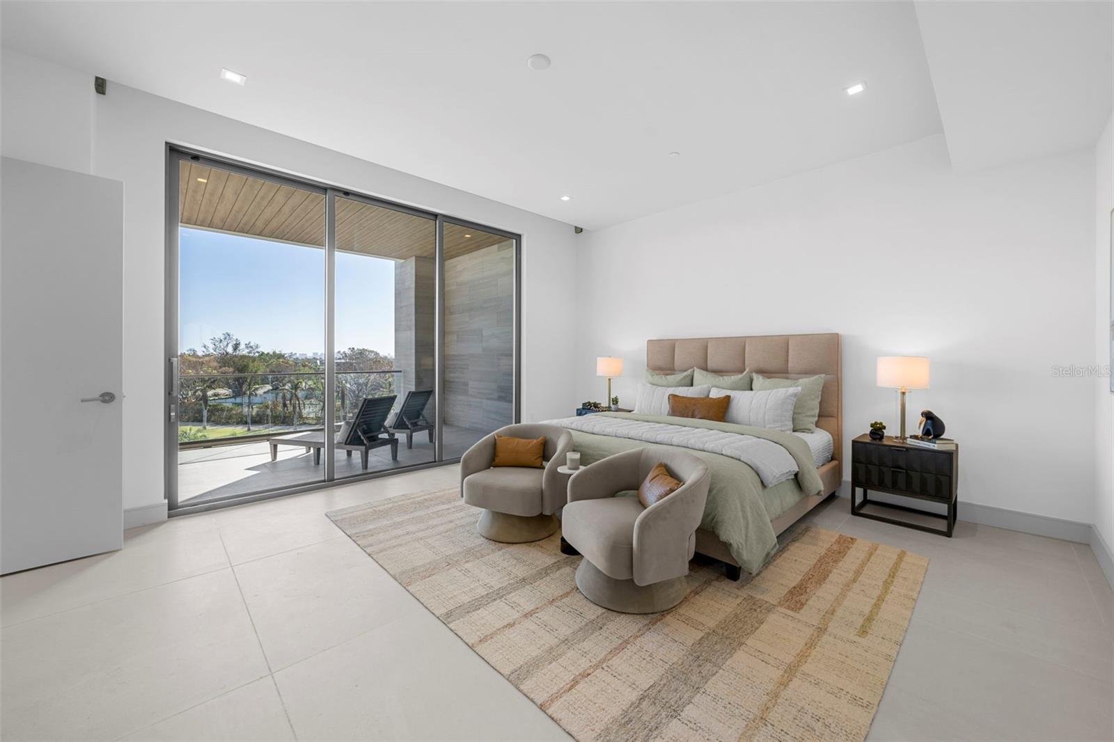 1581 GULF OF MEXICO DRIVE #407, LONGBOAT KEY, FL, 34228