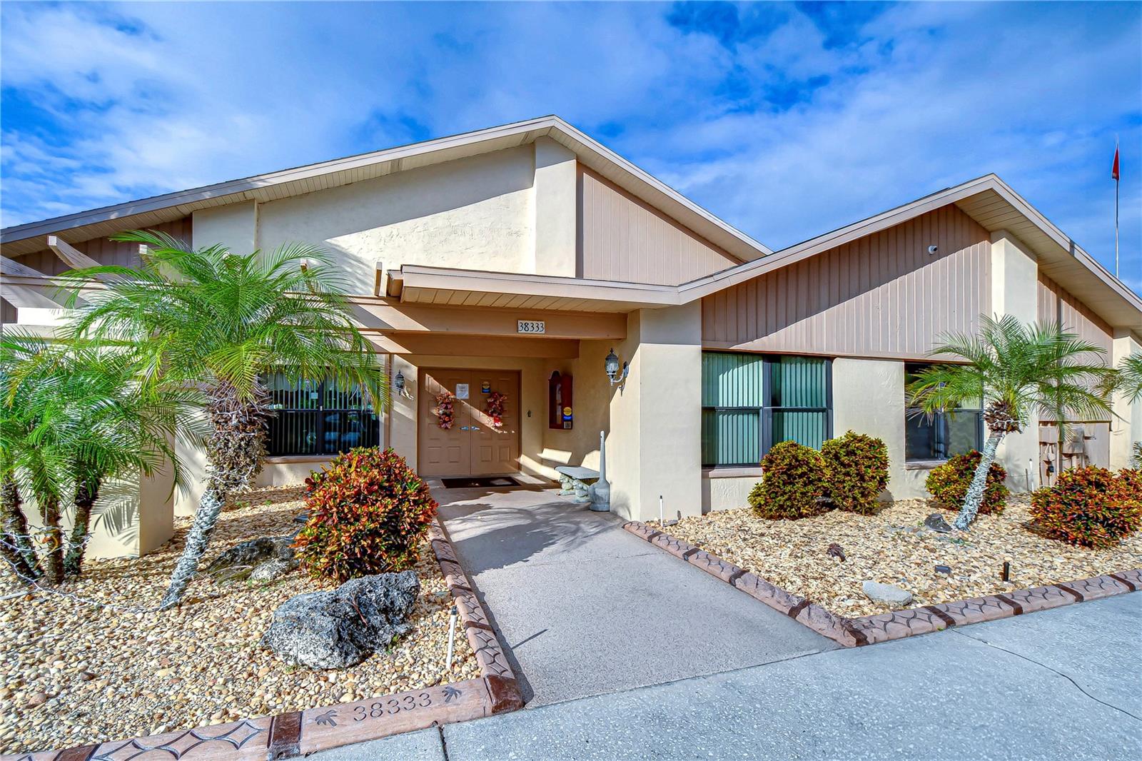 6712 HOLLY CT, ZEPHYRHILLS, FL, 33542