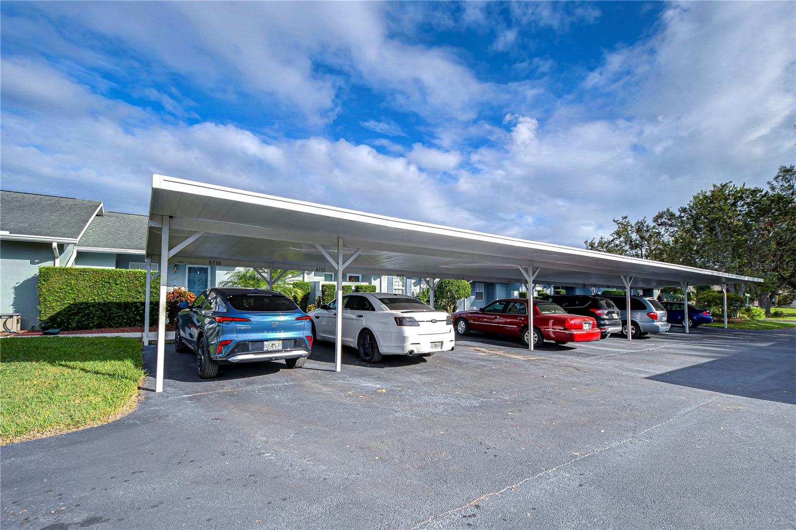 6712 HOLLY CT, ZEPHYRHILLS, FL, 33542