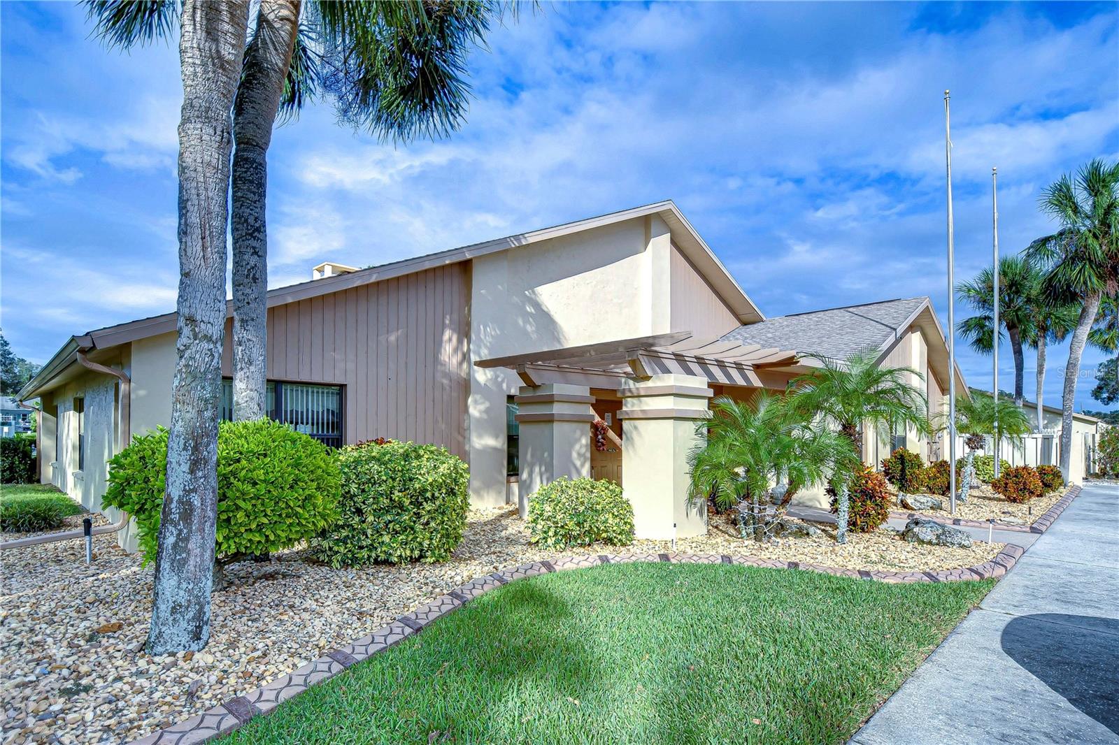 6712 HOLLY CT, ZEPHYRHILLS, FL, 33542