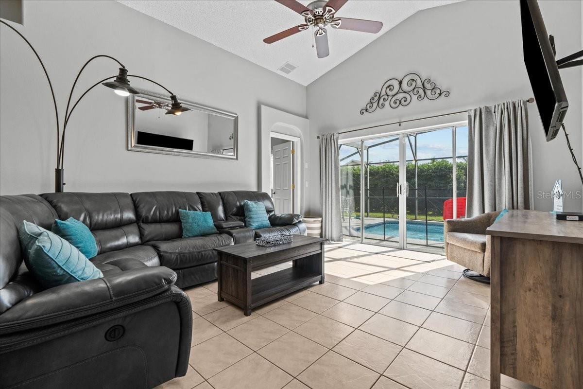 16716 ROLLING GREEN DR, CLERMONT, FL, 34714