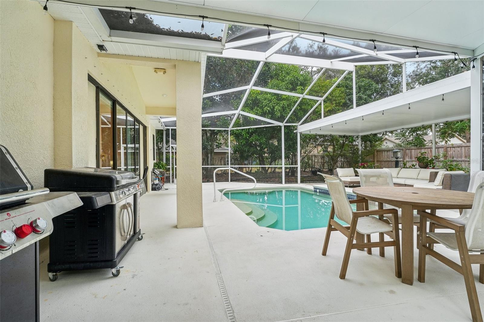 3017 COLONIAL RIDGE DR, BRANDON, FL, 33511