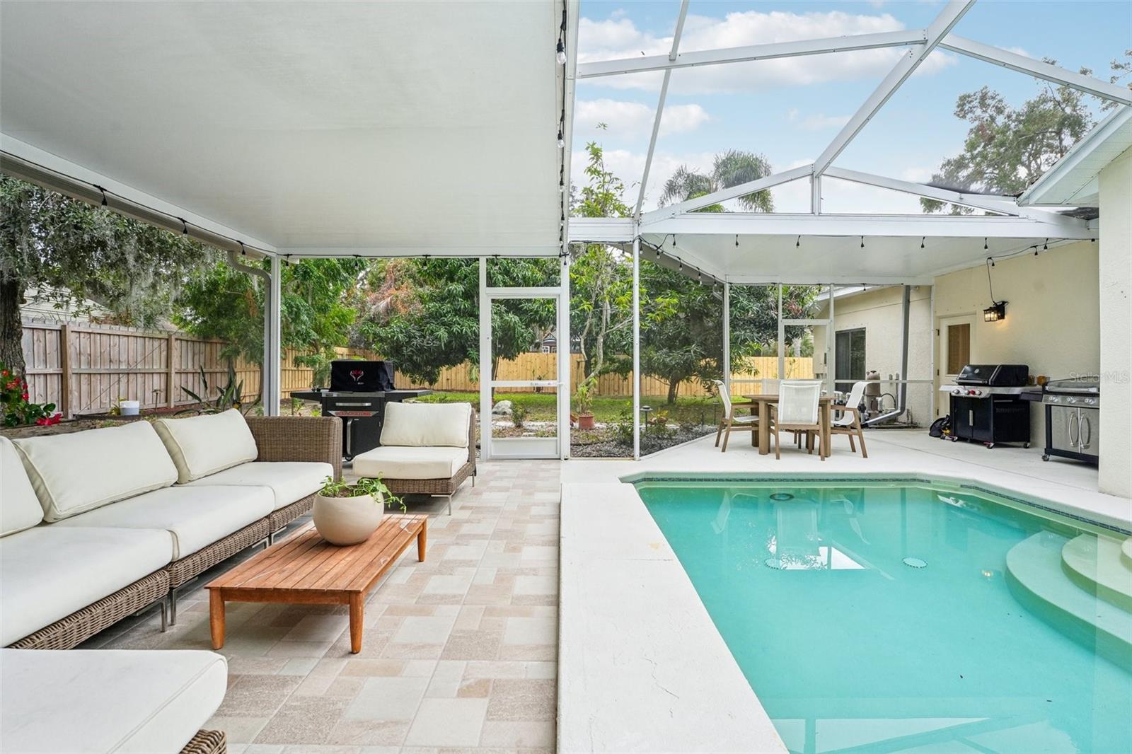3017 COLONIAL RIDGE DR, BRANDON, FL, 33511