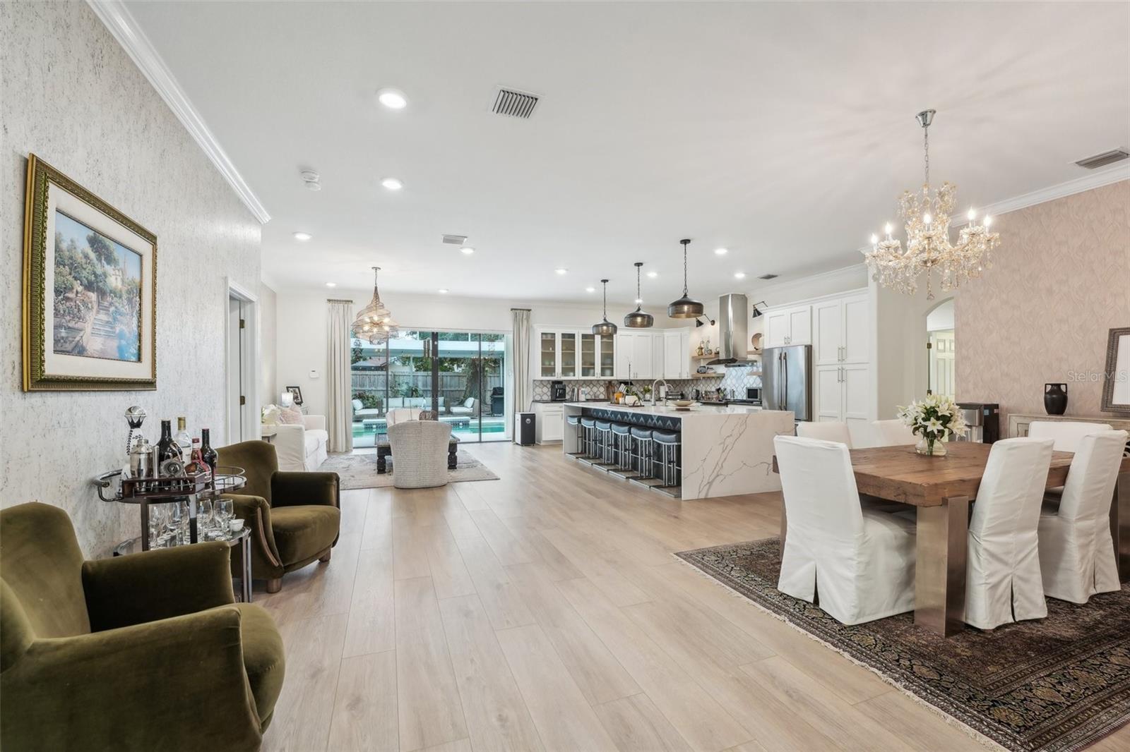 3017 COLONIAL RIDGE DR, BRANDON, FL, 33511