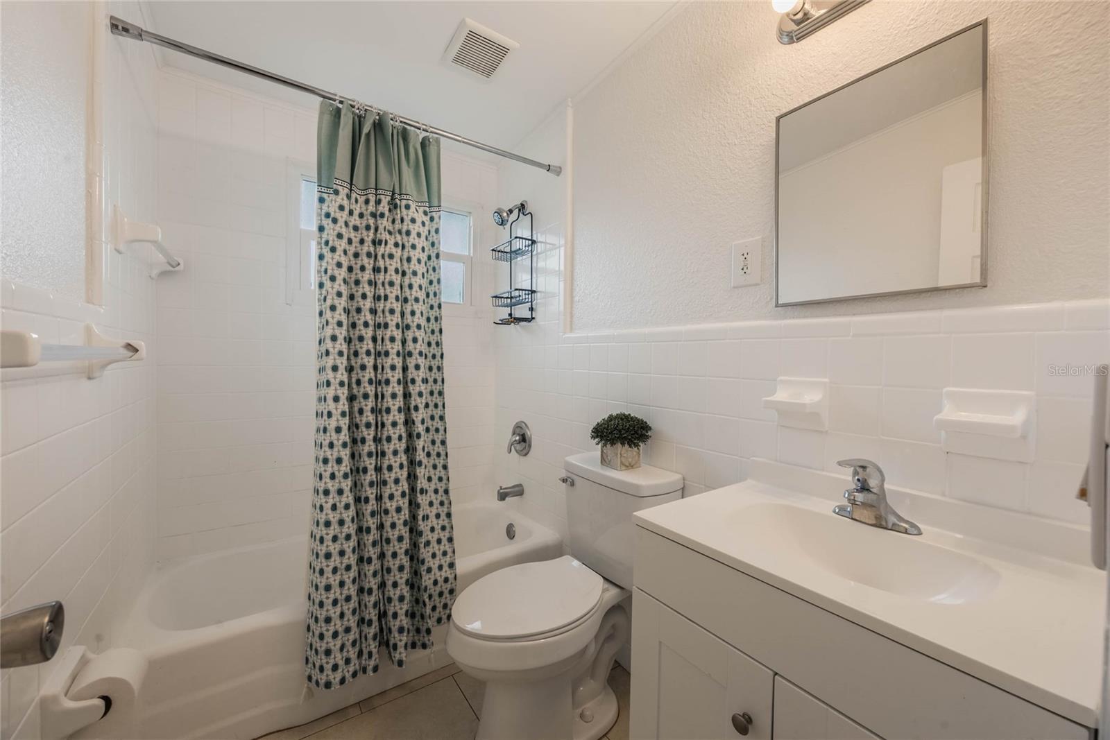 701 LOGAN DR, LONGWOOD, FL, 32750