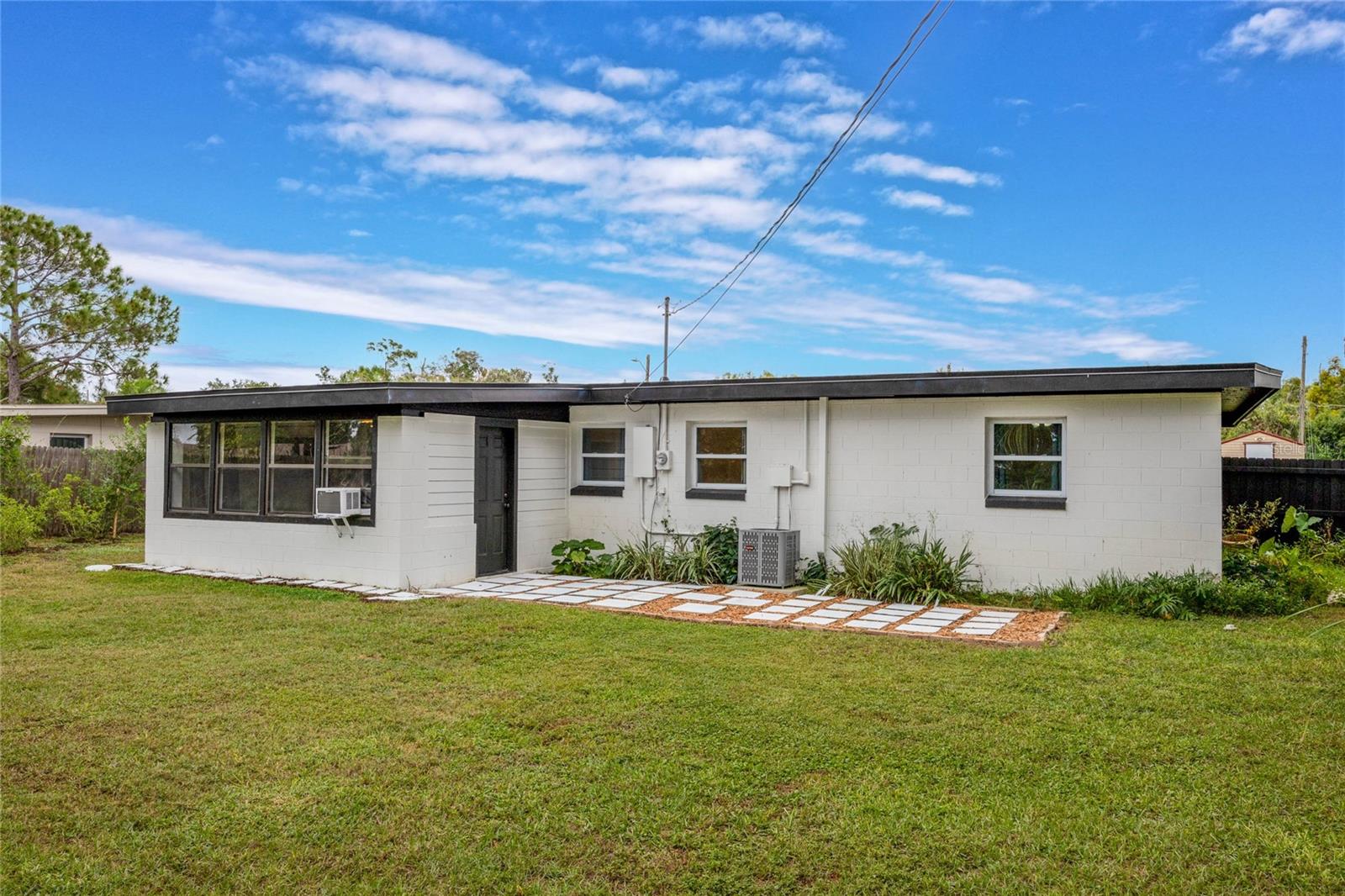 701 LOGAN DR, LONGWOOD, FL, 32750