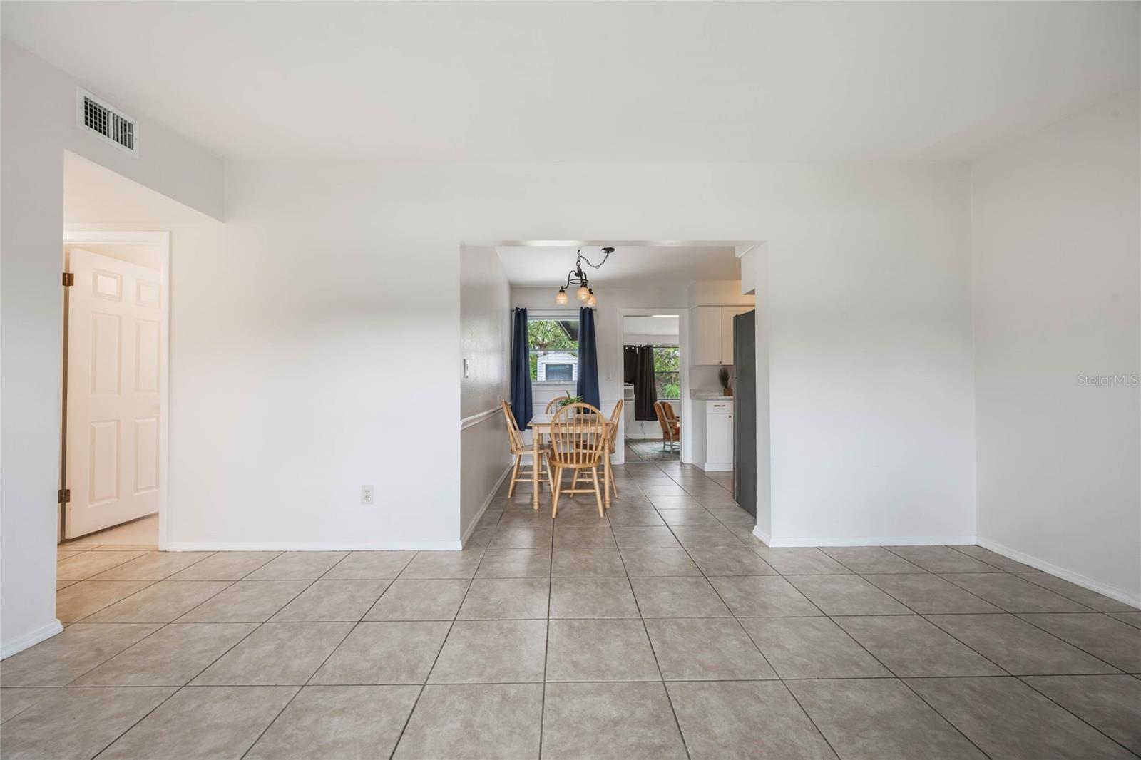 701 LOGAN DR, LONGWOOD, FL, 32750