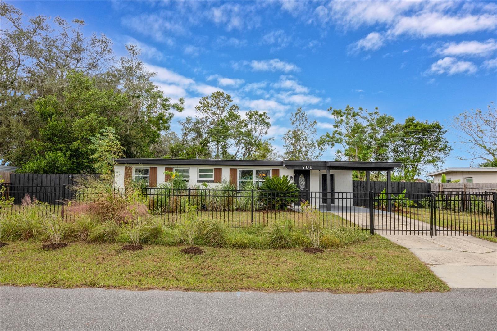 701 LOGAN DR, LONGWOOD, FL, 32750