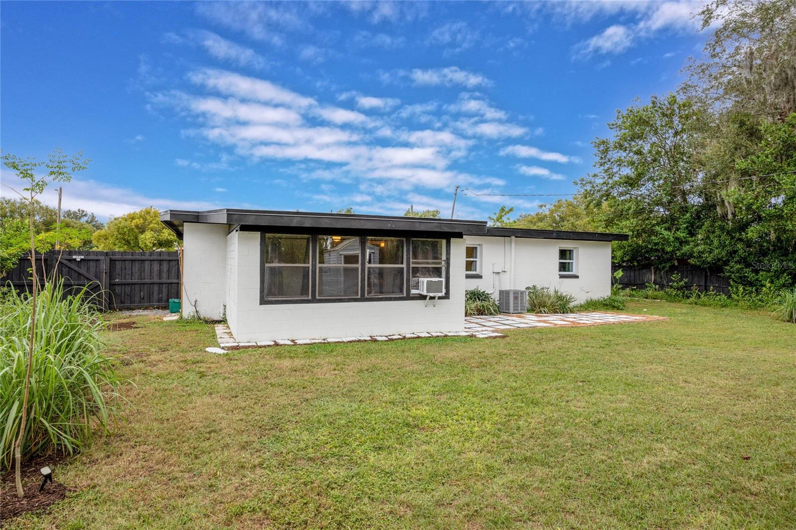 701 LOGAN DR, LONGWOOD, FL, 32750