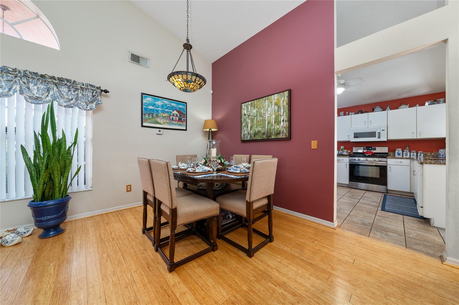 1102 BALLYSHANNON PKWY, ORLANDO, FL, 32828