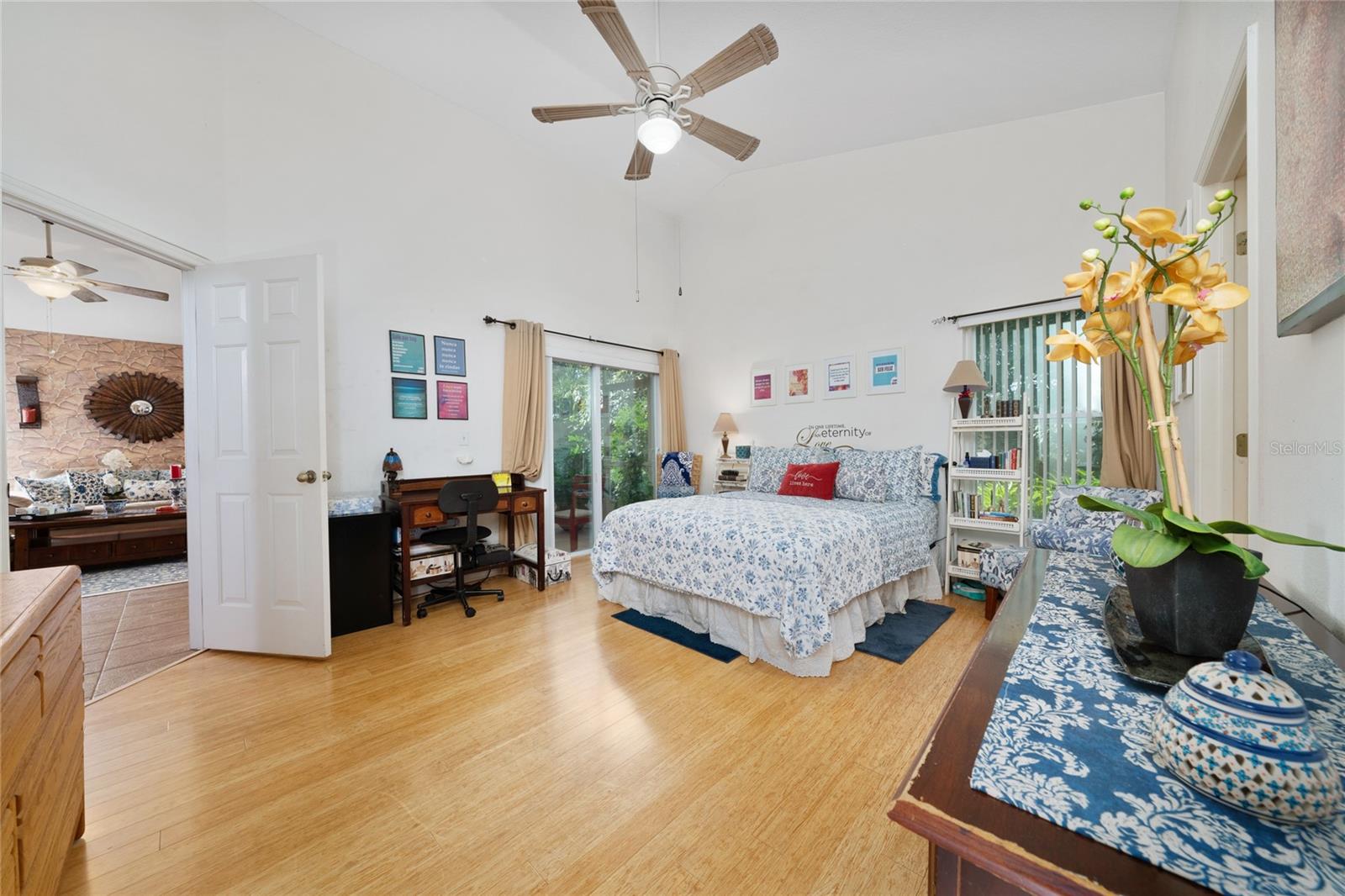 1102 BALLYSHANNON PKWY, ORLANDO, FL, 32828