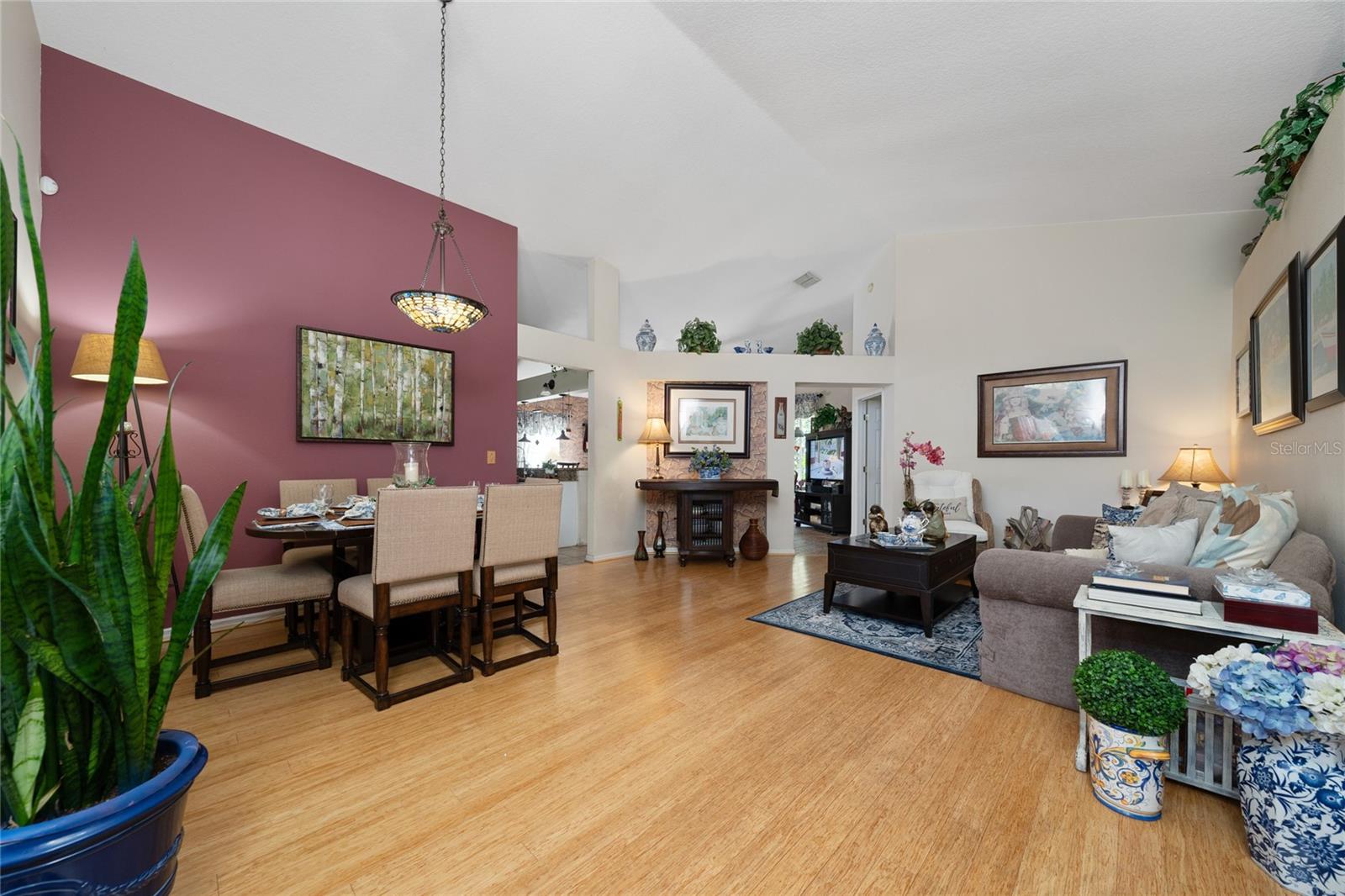 1102 BALLYSHANNON PKWY, ORLANDO, FL, 32828