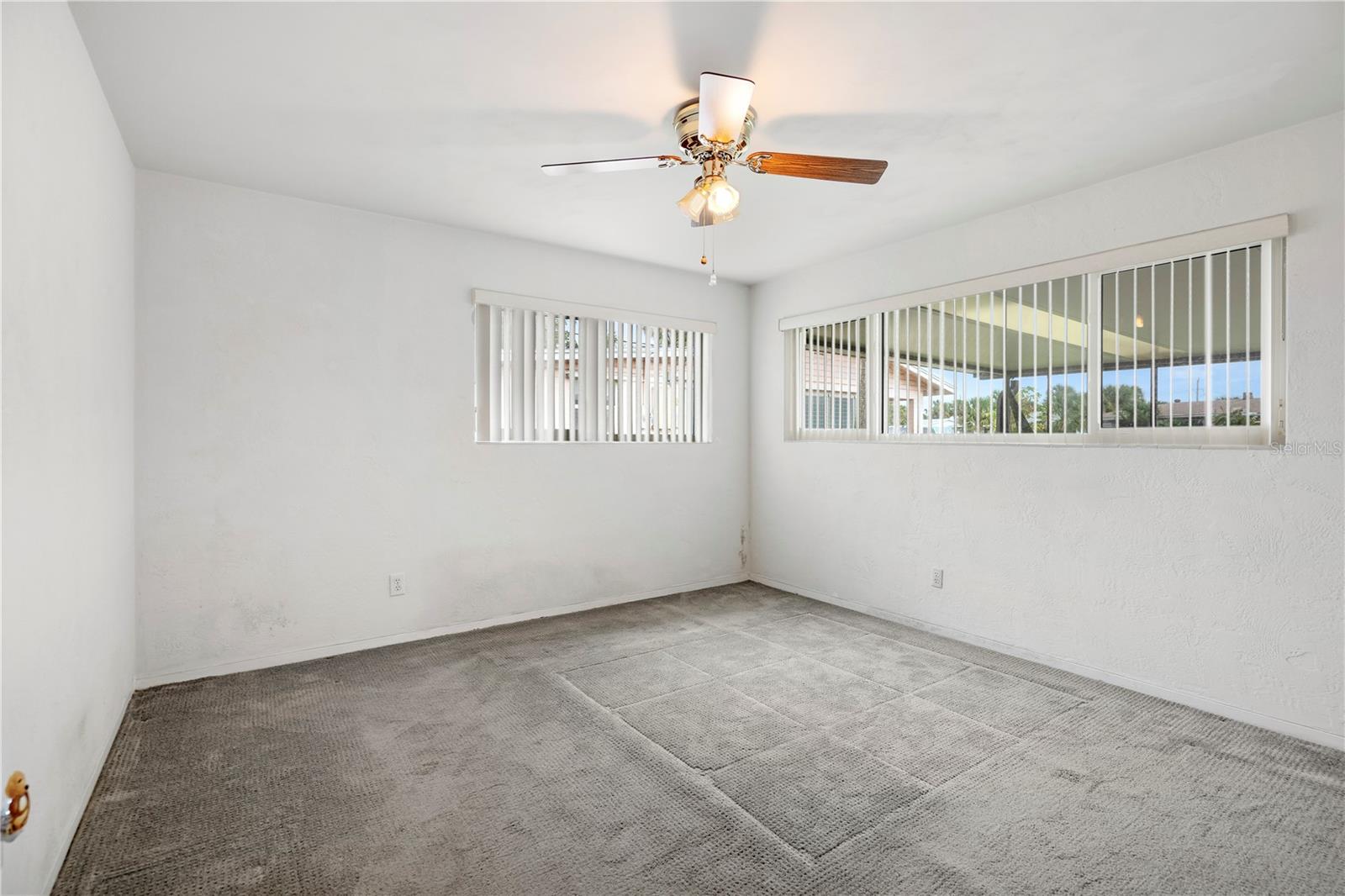 37 BERKLEY RD, ORMOND BEACH, FL, 32176