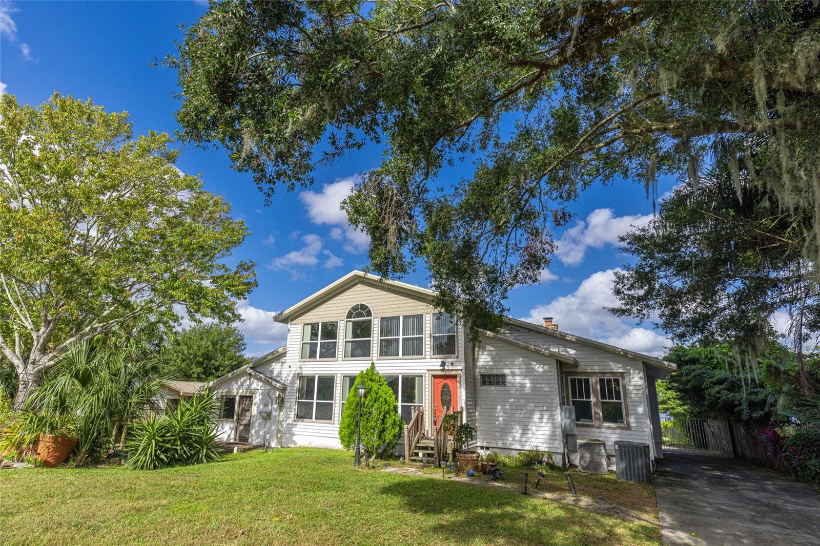 4801 BEACH BLVD, ORLANDO, FL, 32803