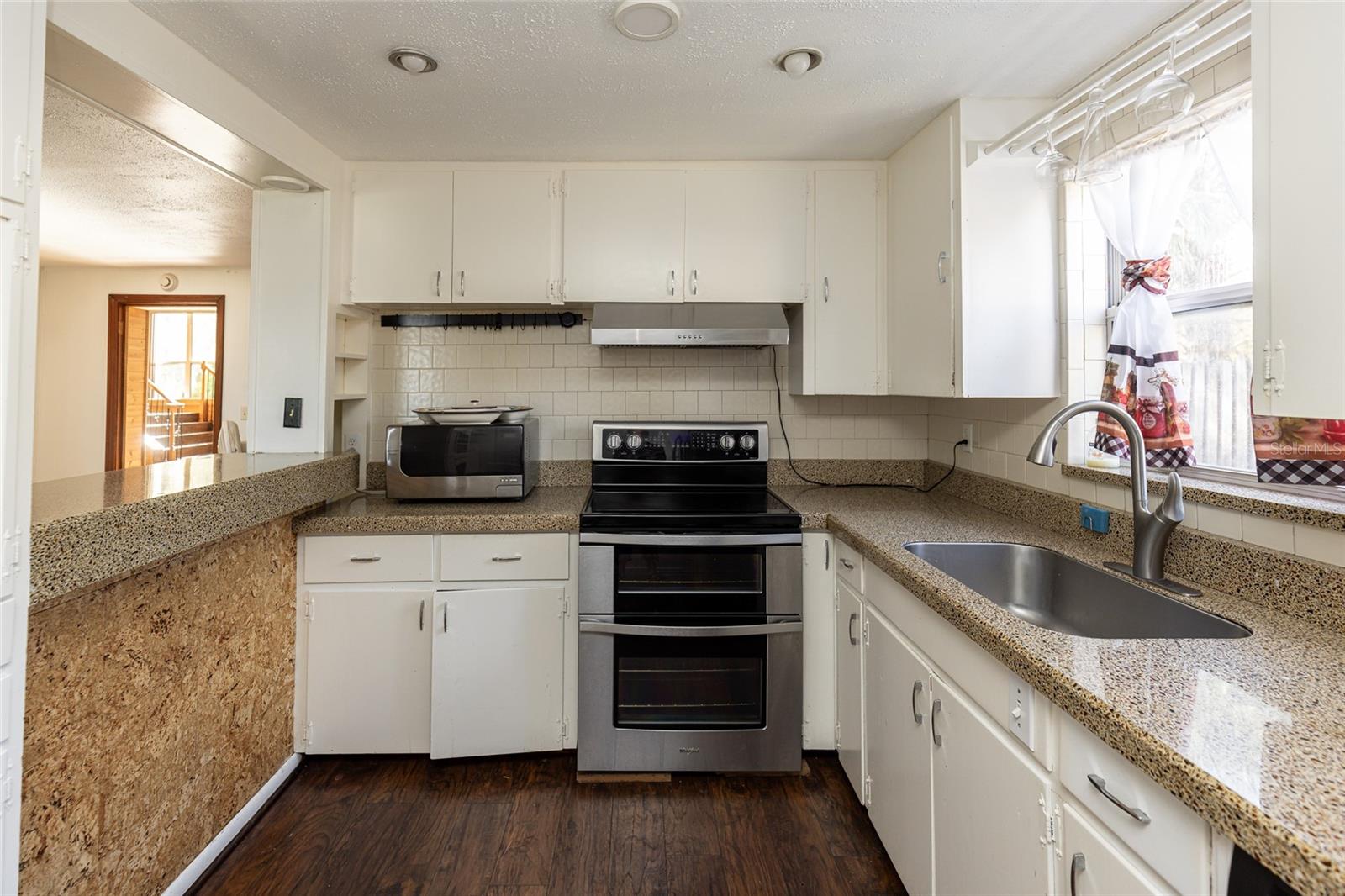 4801 BEACH BLVD, ORLANDO, FL, 32803
