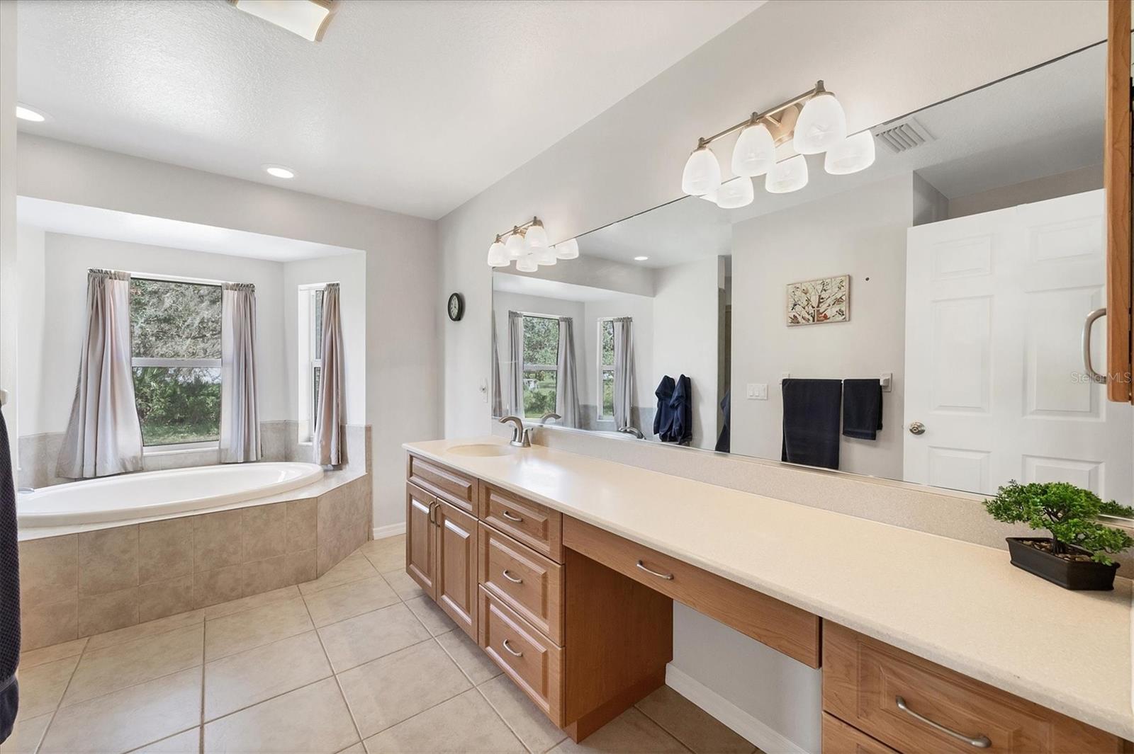 38603 TAYLOR RD, MYAKKA CITY, FL, 34251