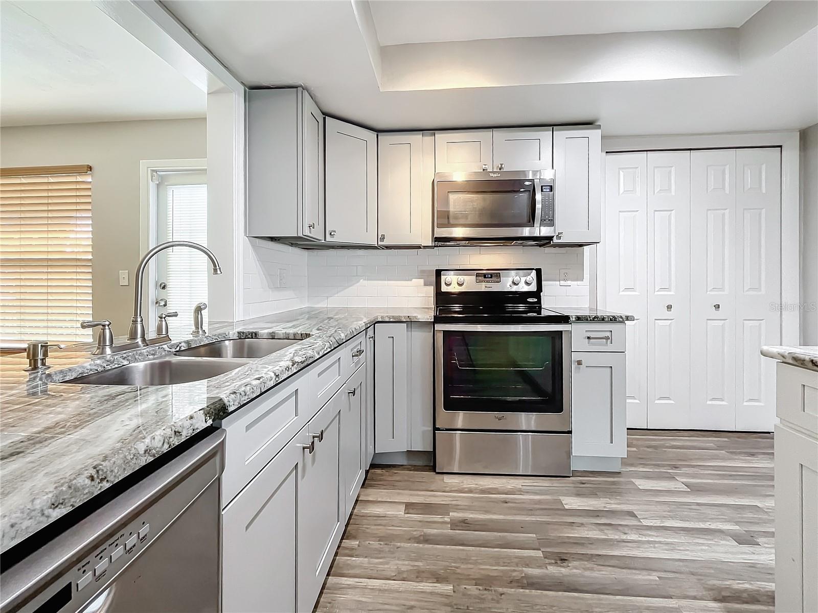 2063 DAWN DR, CLEARWATER, FL, 33763