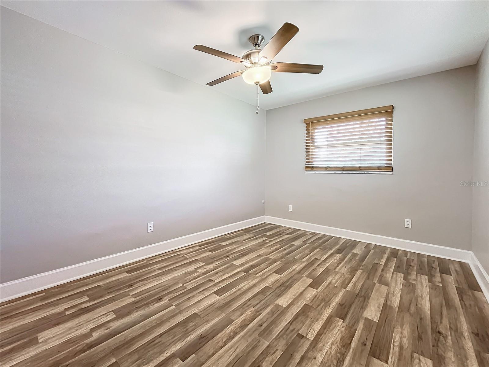 2063 DAWN DR, CLEARWATER, FL, 33763
