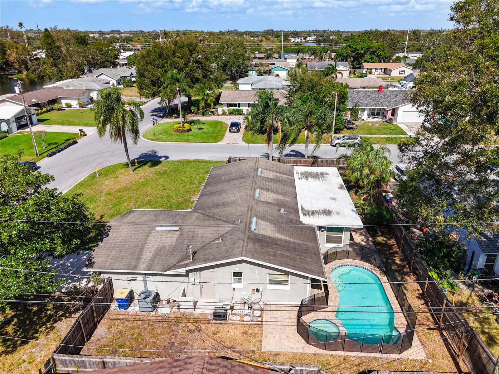 2063 DAWN DR, CLEARWATER, FL, 33763