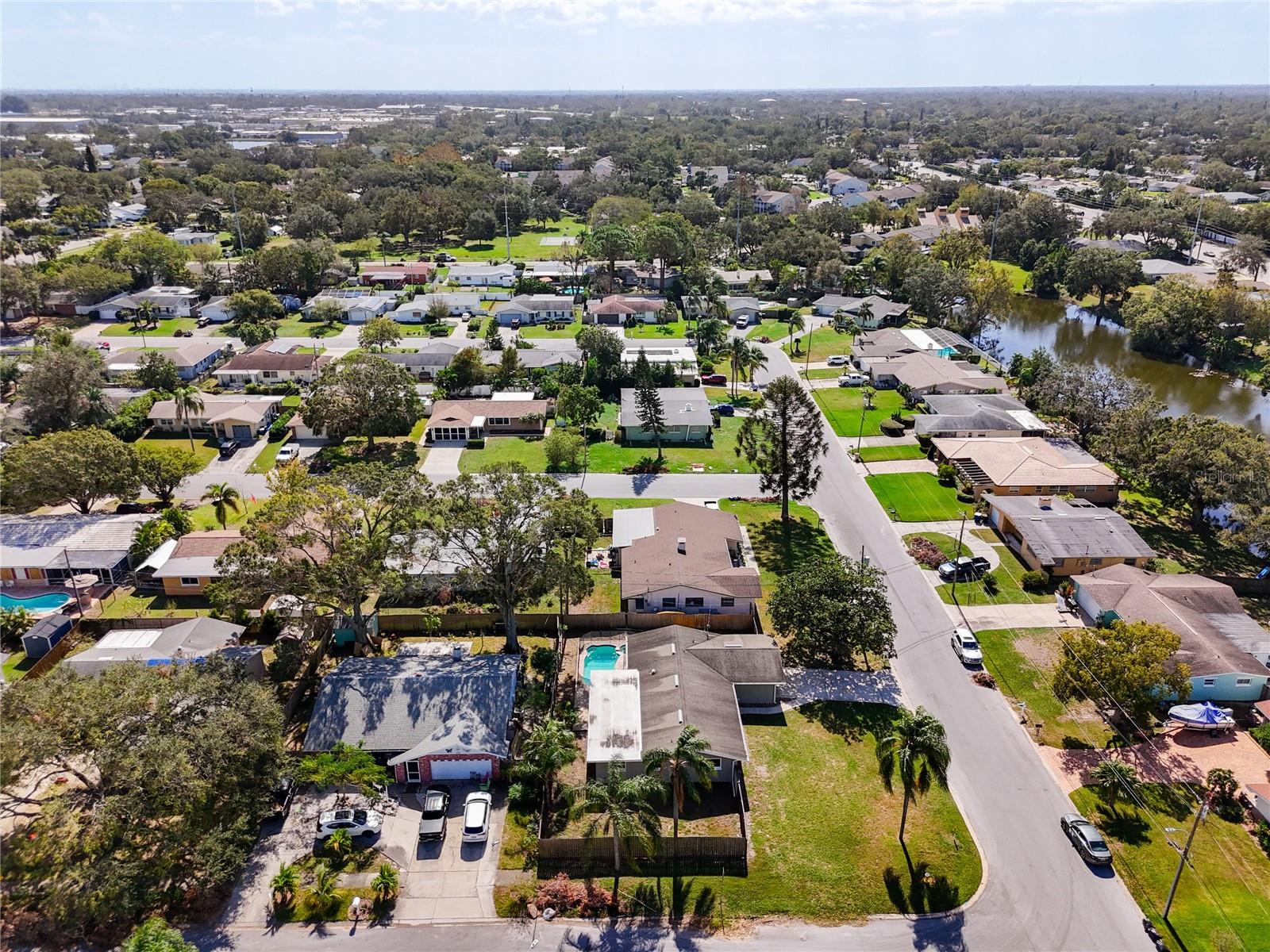 2063 DAWN DR, CLEARWATER, FL, 33763